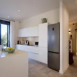 Encinas - Jardin Y Vistas Cerca Del Mar فيلة