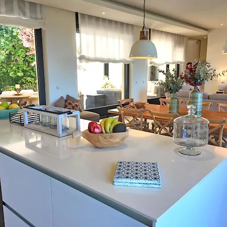 Encinas - Confort Y Estilo En Llanes فيلة