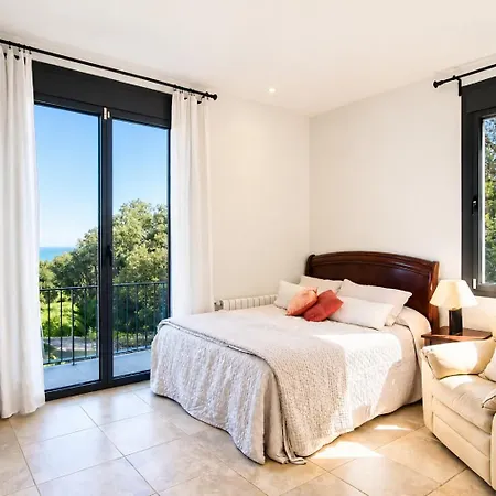 Encinas - Jardin, Playa, Relax En Llanes فيلة