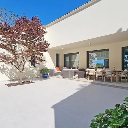 Encinas - Confort Y Estilo En Llanes * Куэррес